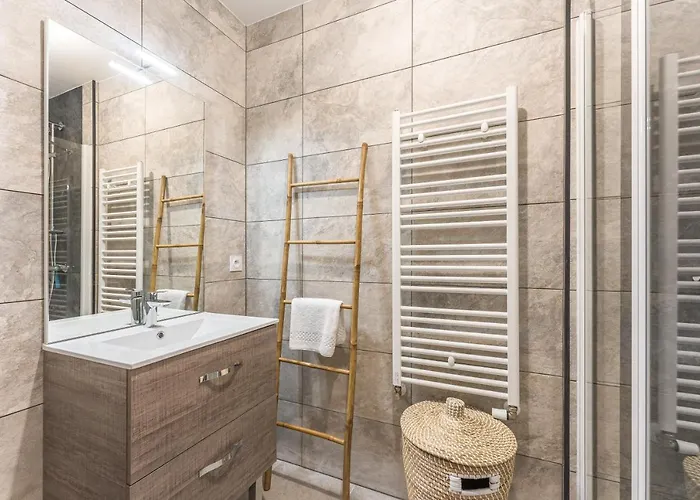 Apartment Lima - Appt A Proximite De Lile De *